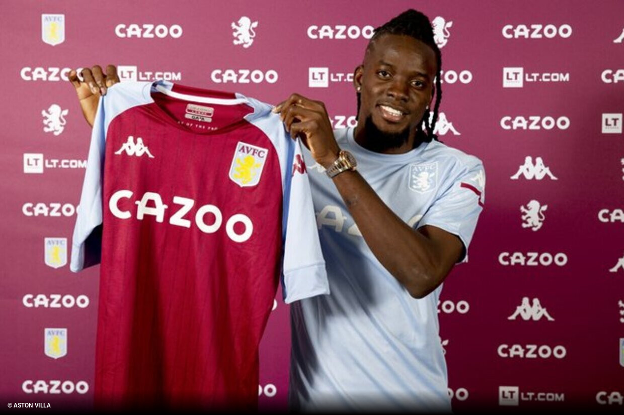 Bertrand Traor rescinde com Aston Villa e se acerta com Villarreal
