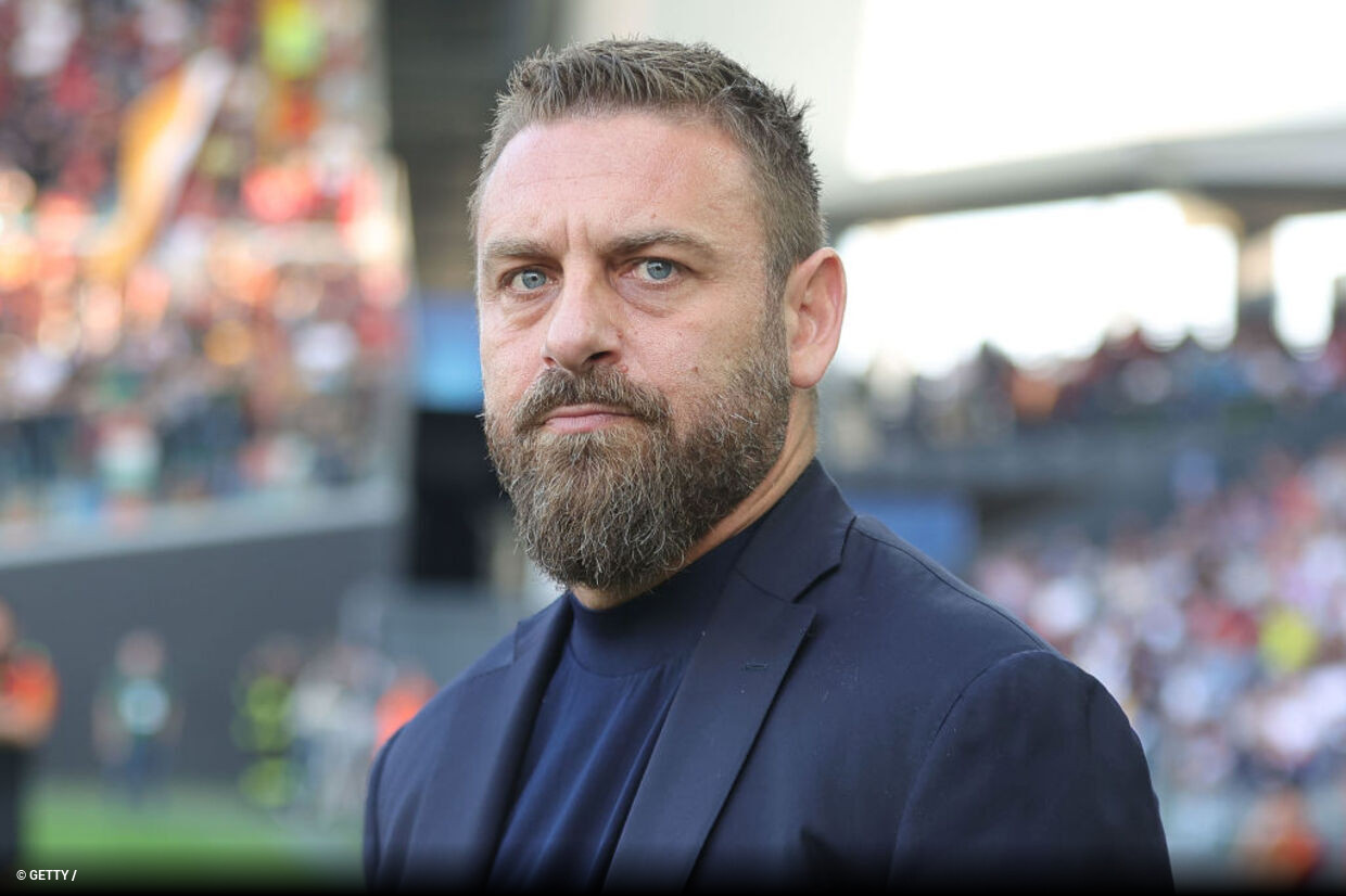 De Rossi comemora renovao com Roma aps eliminar Milan
