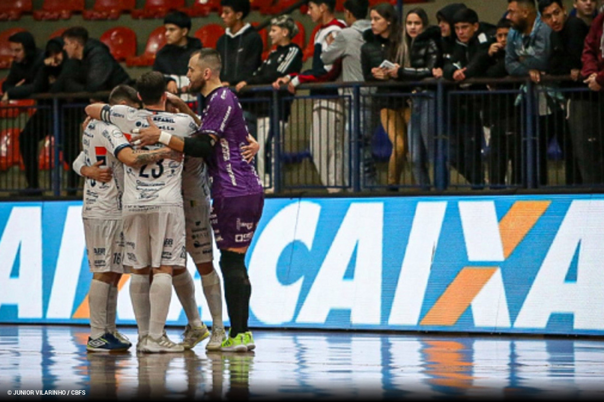 Passo Fundo e Amrica-RN encaminham a vaga nas quartas do Brasileiro de Futsal