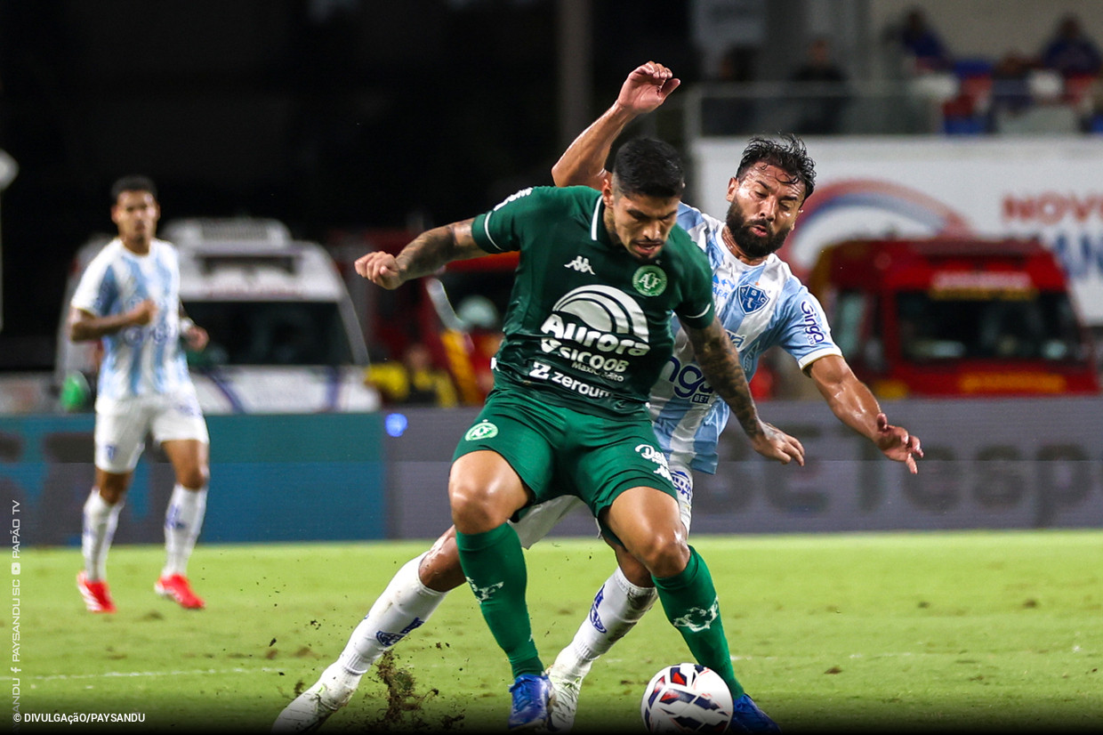 Chapecoense bate o Paysandu fora e soma primeiros pontos na Srie B