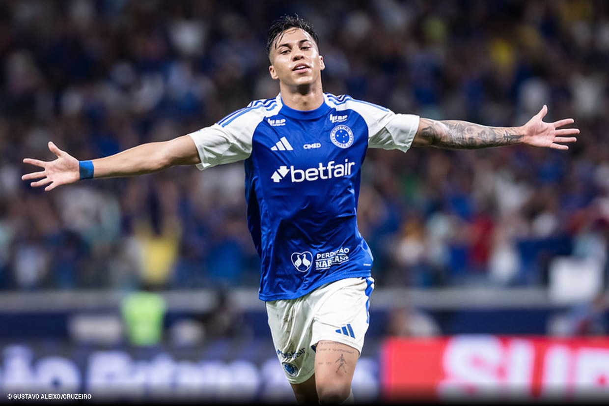 Cruzeiro sufoca Bahia e conta com noite inspirada de Kaio Jorge para conquistar grande vitria