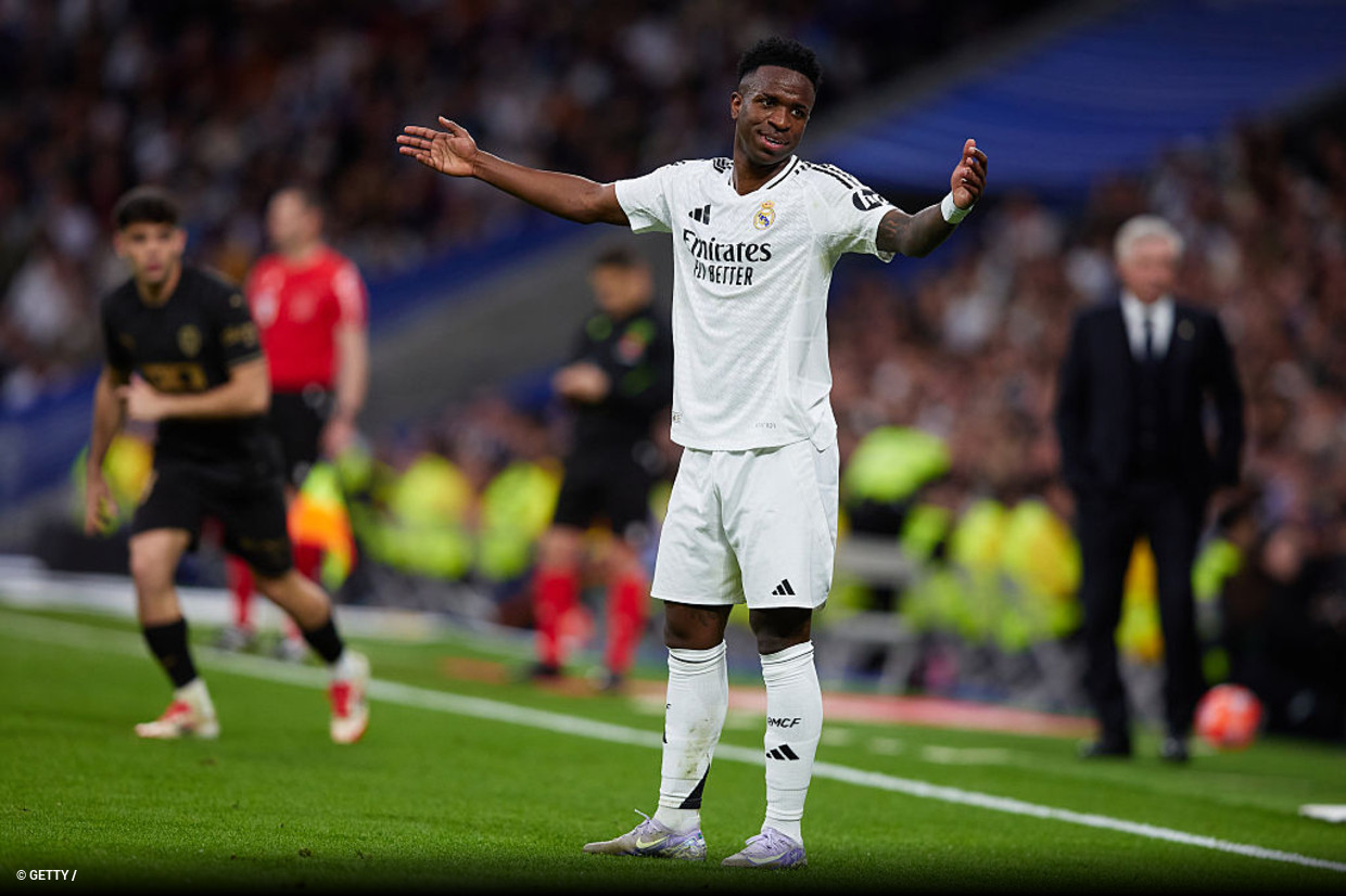 Renovao de Vinicius Jnior com Real Madrid  encaminhada
